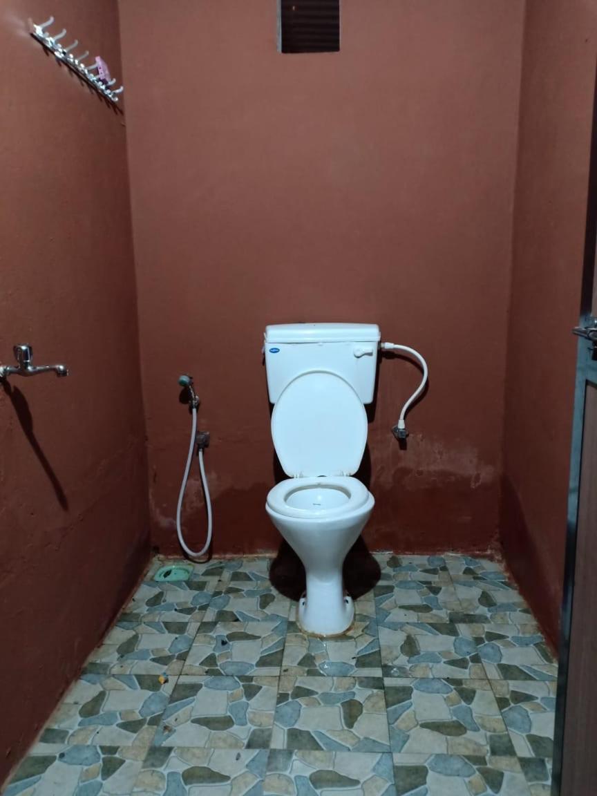 Hostel Pitchers Vagator Exterior photo